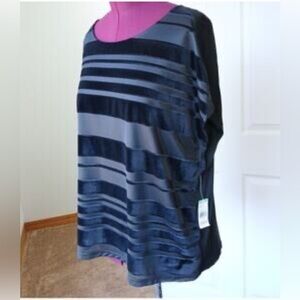 Simply Emma Plus Size Elegant Navy Striped Women's Top